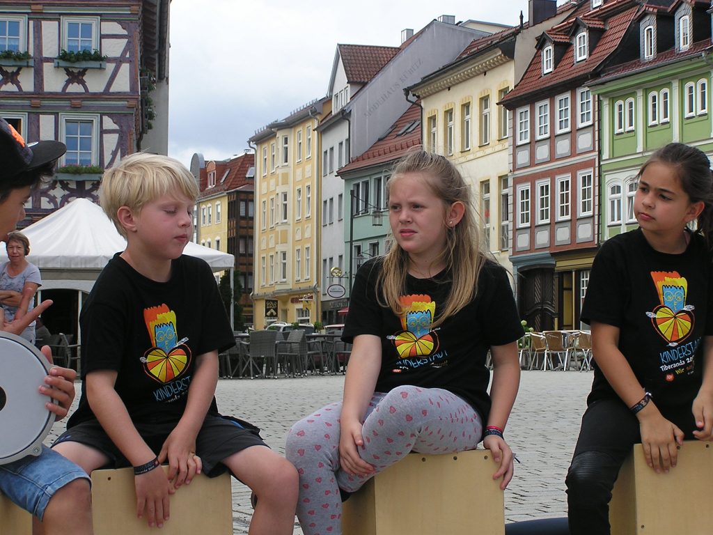 Musik aus Tiberanda auf dem Meininger Marktplatz